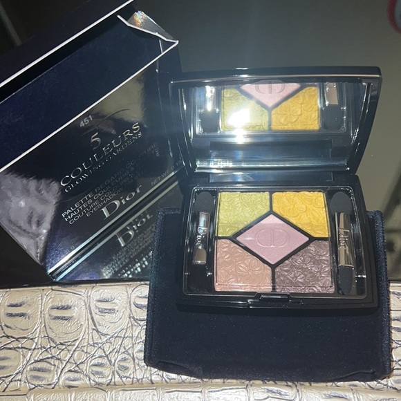 NIB! Dior 5 Couleurs Glowing Gardens Eyeshadow Palette In #451 Rose Garden. - Picture 2 of 11